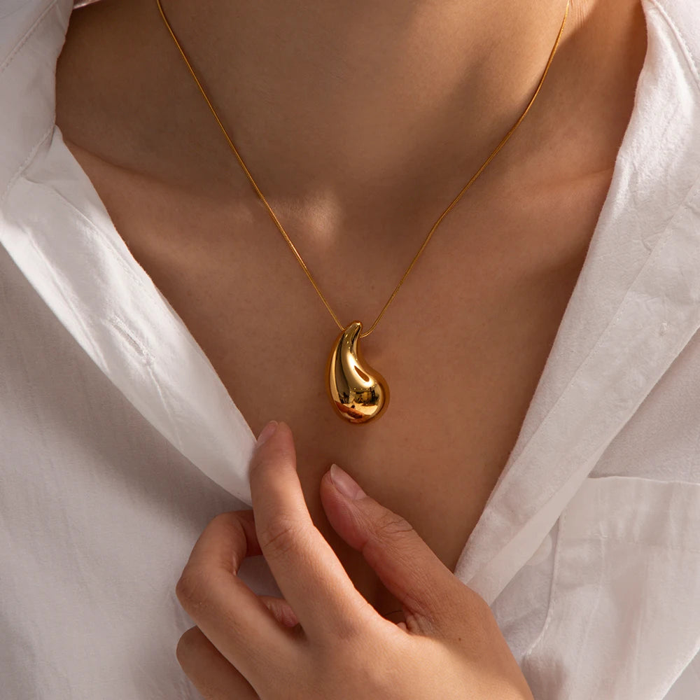 Colar Gota Hailey (Banhado a Ouro 18K)