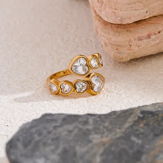 Anel Corações Zircônia Cúbica (Banhado a Ouro 18K)