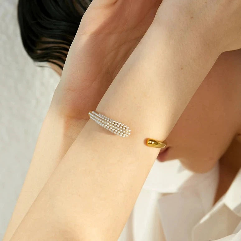 Bracelete Spike Pérolas (Banhado a Ouro 18K)