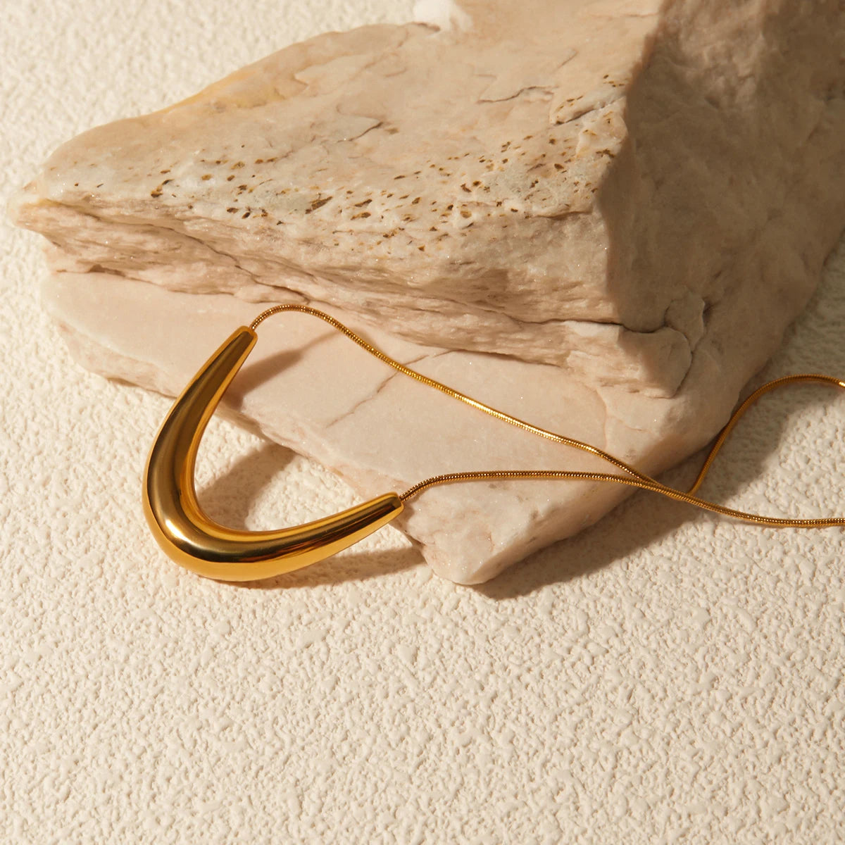 Colar Smile Choker Rabo de Rato (Banhado a Ouro 18K)
