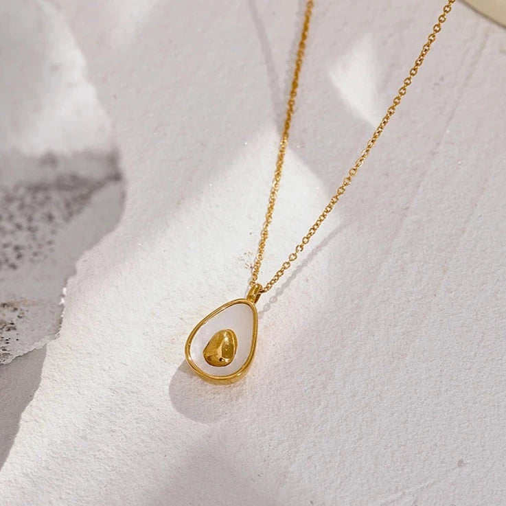 Colar Avocado (Banhado a Ouro 18K)