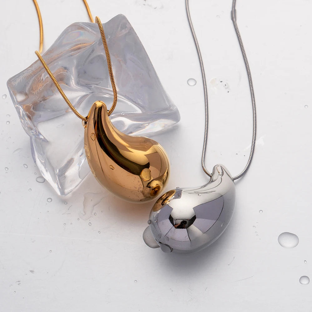 Colar Gota Hailey (Banhado a Ouro 18K)