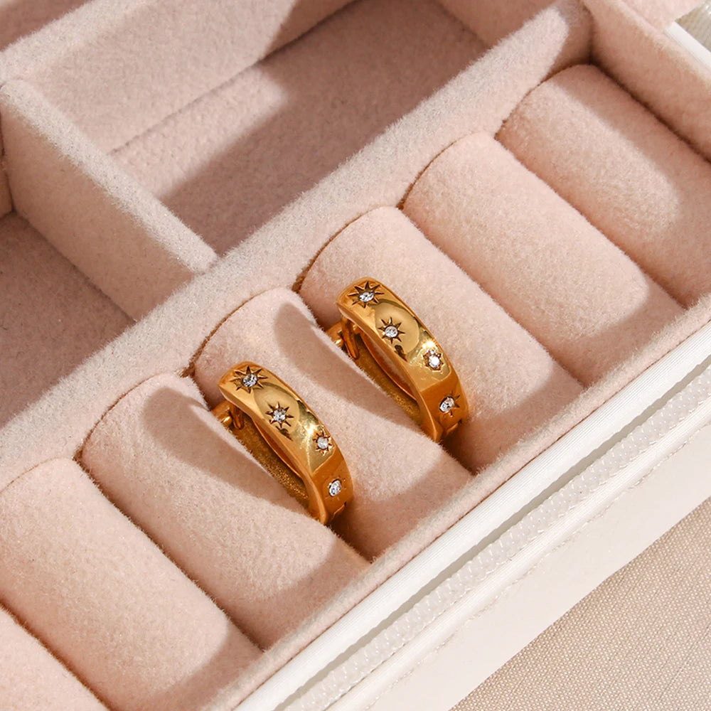Brinco Stella Zircônia (Banhado a Ouro 18K)
