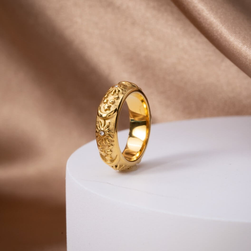 Anel Celeste Sol e Lua Zircônia (Banhado a Ouro 18K)
