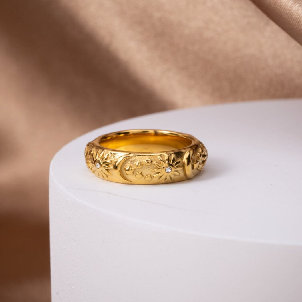Anel Celeste Sol e Lua Zircônia (Banhado a Ouro 18K)