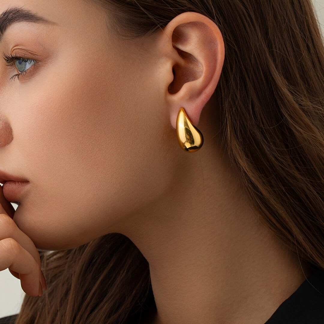 Brinco Gota Hailey (Banhado à Ouro 18K)