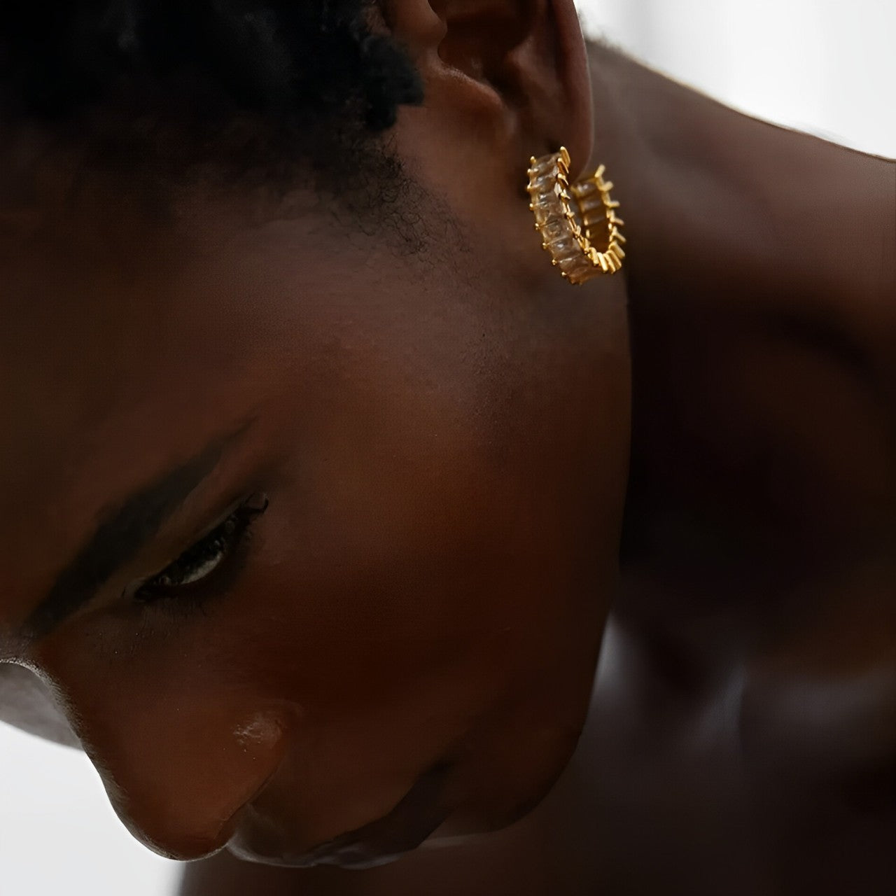 Brinco Argola Serena Zircônia (Banhado a Ouro 18K)