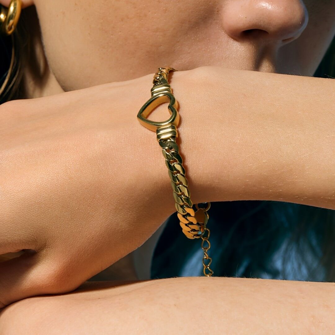 Pulseira Coração com Corrente de Elos Largos (Banhado a Ouro 18K)