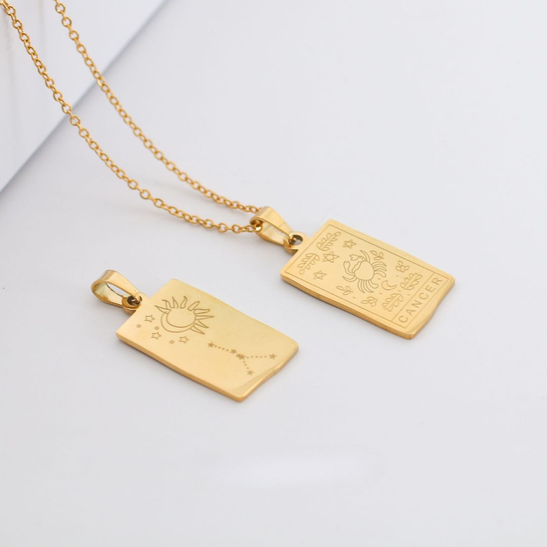 Coleção Zodíaco - Colares com Pingentes dos Signos (Banhado a Ouro 18K)