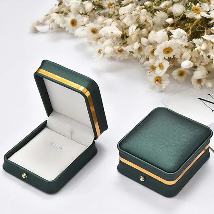 Caixa Presente Acolchoada para Joias Milano Luxury