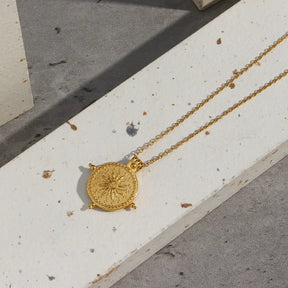 Colar Sol Divino (Banhado a Ouro 18K)